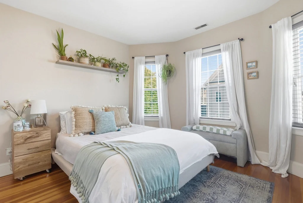 118 Saxton St, Dorchester