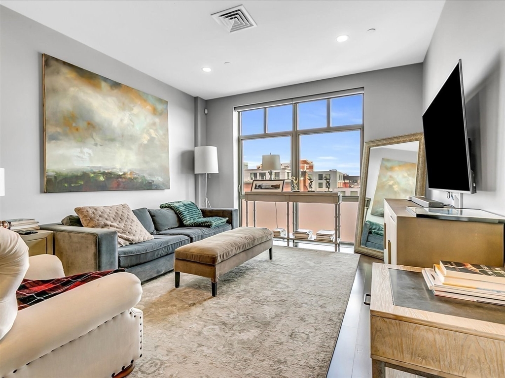 150 Dorchester Ave, South Boston