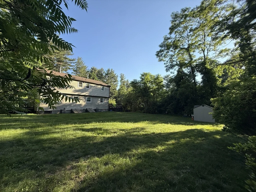 45 Richardson St, Billerica