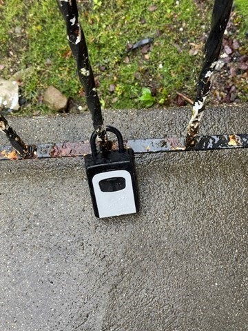 82 Boylston Ln, Lowell