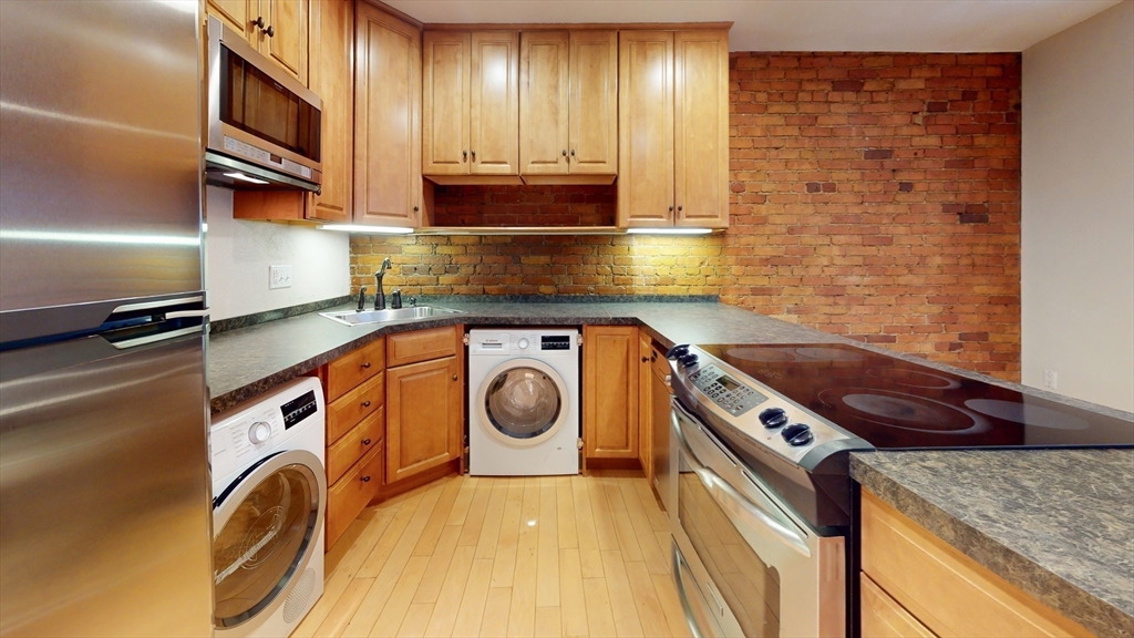 8 Battery St, North End