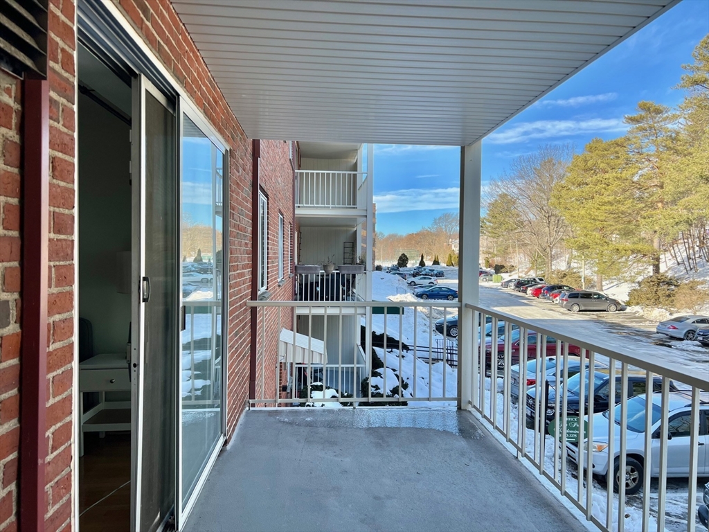 20 Hamilton Rd, Arlington