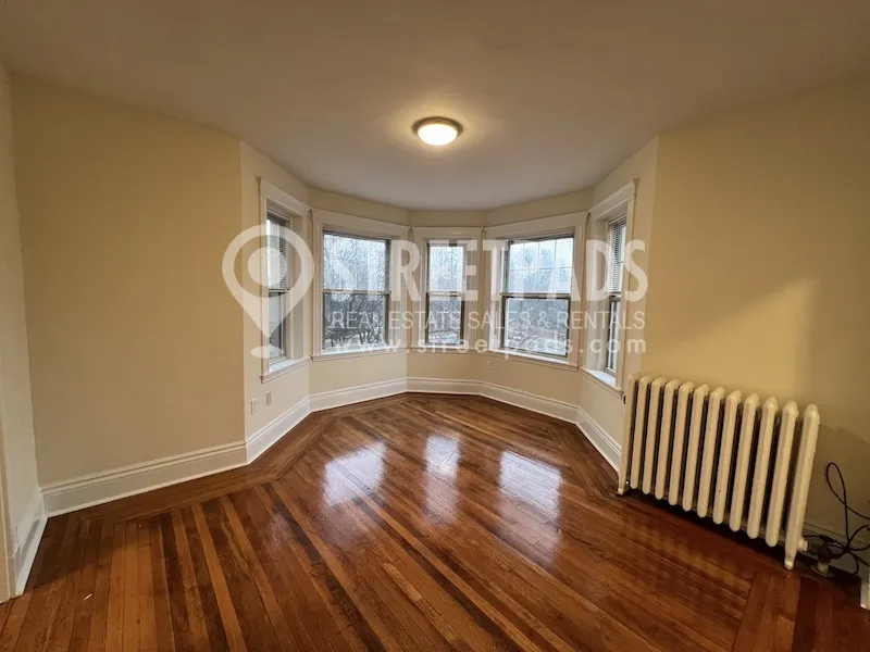 31 Park Dr, Fenway