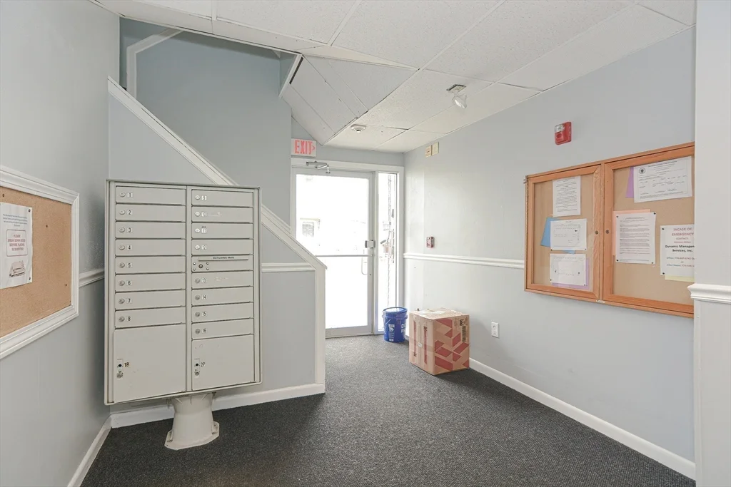 16 Richards Ave, North Attleboro