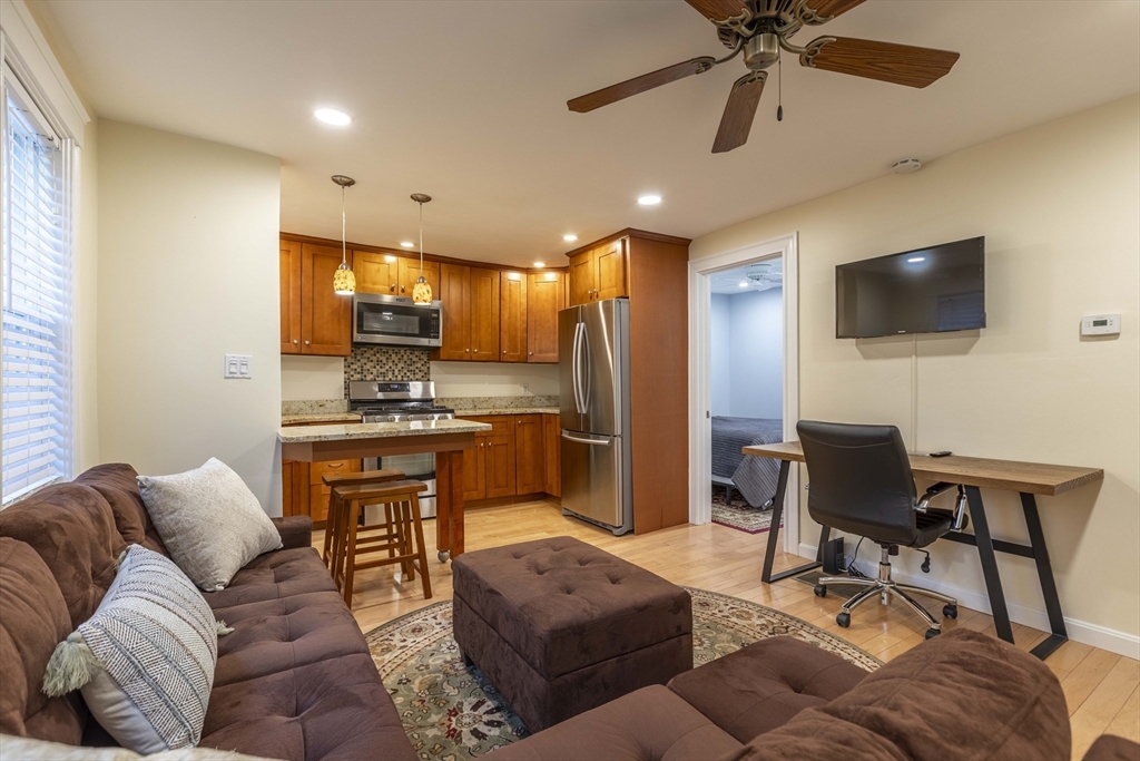 227 Hurley St, East Cambridge