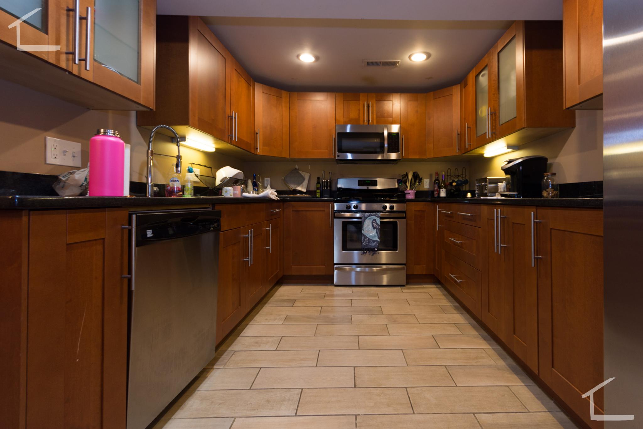 3 bed, 2 bath apartment for rent at 15 Saint Lukes Rd Unit B, Allston — photo 14 of 17
