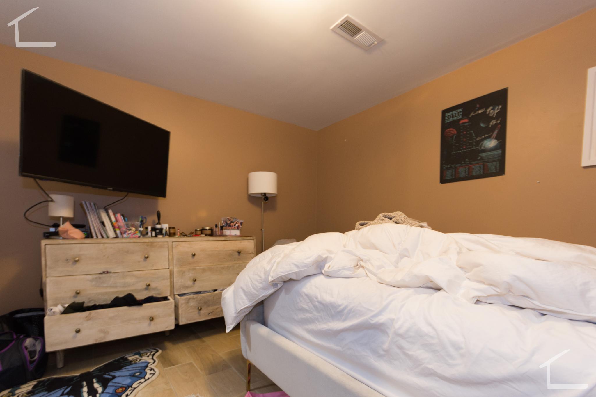 3 bed, 2 bath apartment for rent at 15 Saint Lukes Rd Unit B, Allston — photo 13 of 17