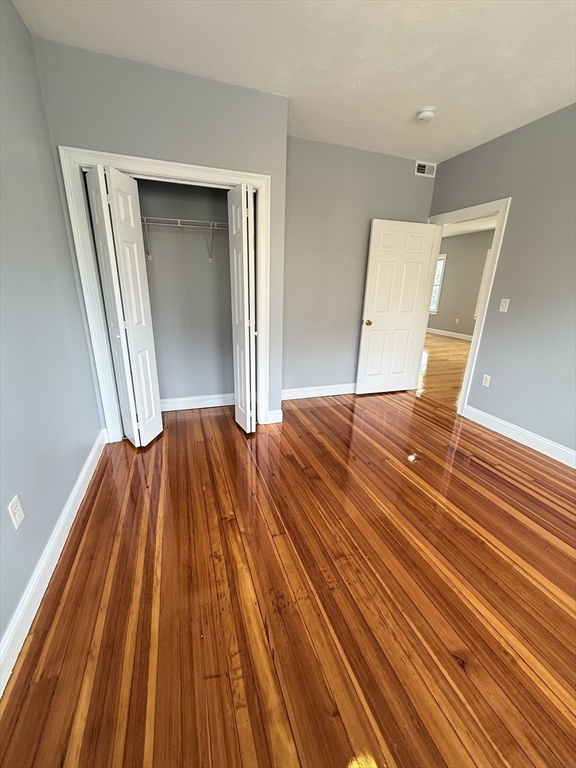 33 Lithgow, Dorchester