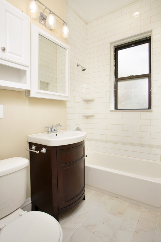 1 split bed, 1 bath apartment for rent at 60 Charlesgate East Unit 102, Fenway — photo 2 of 5