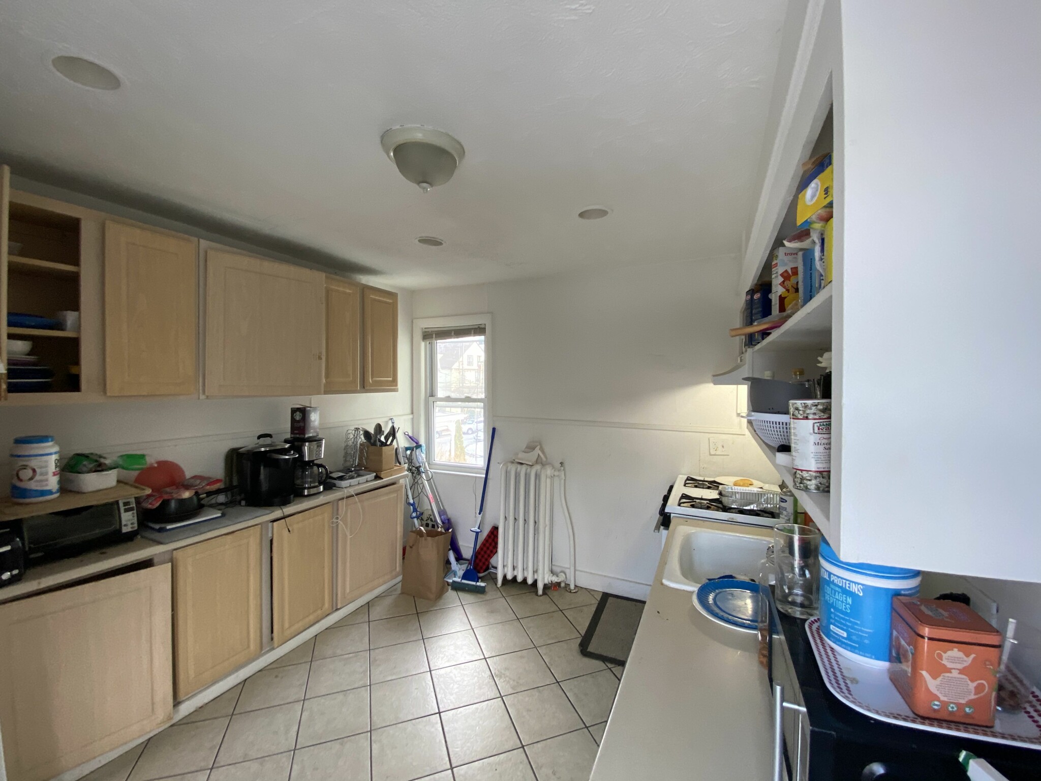 5 bed, 1.5 bath apartment for rent at 26 Ashford St Unit 8, Allston — photo 9 of 9