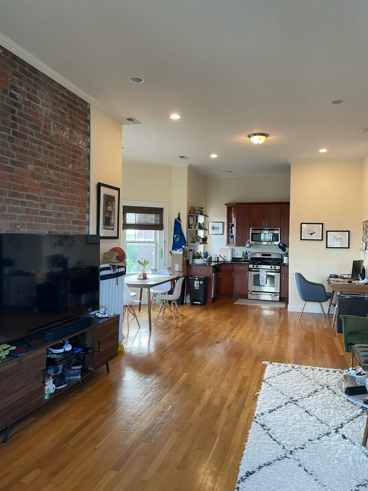 55 Magazine St, Cambridgeport