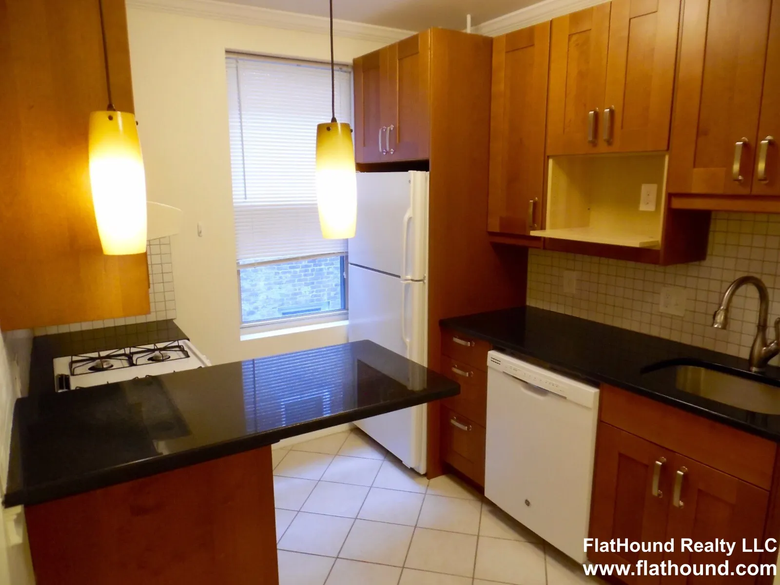 25 Queensberry St, Fenway
