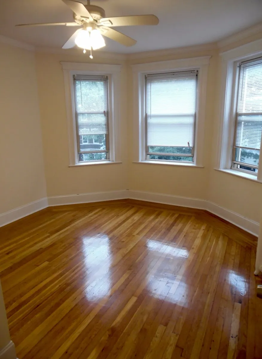 29 Queensberry St, Fenway