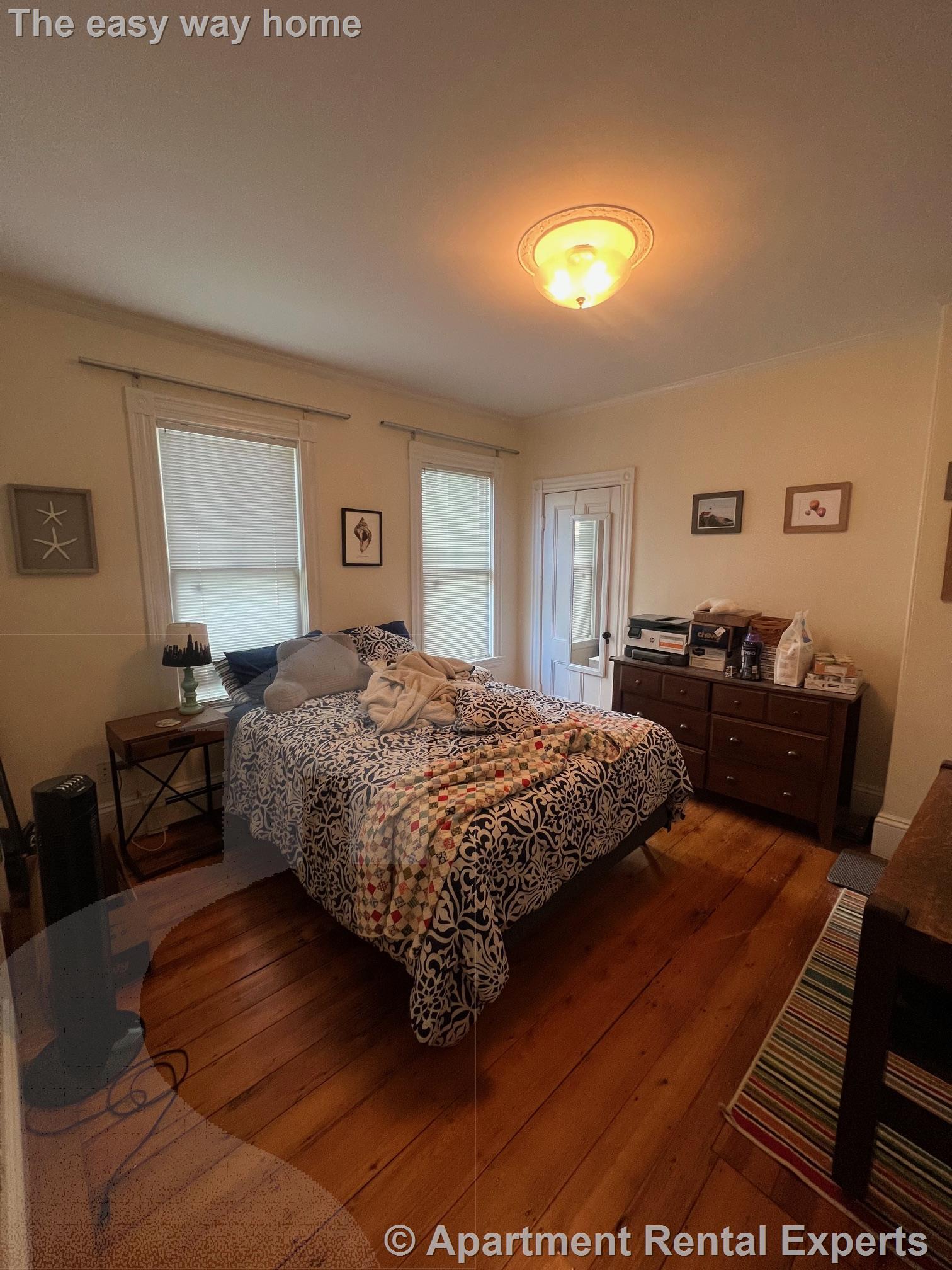 82 Holland St, Davis Square