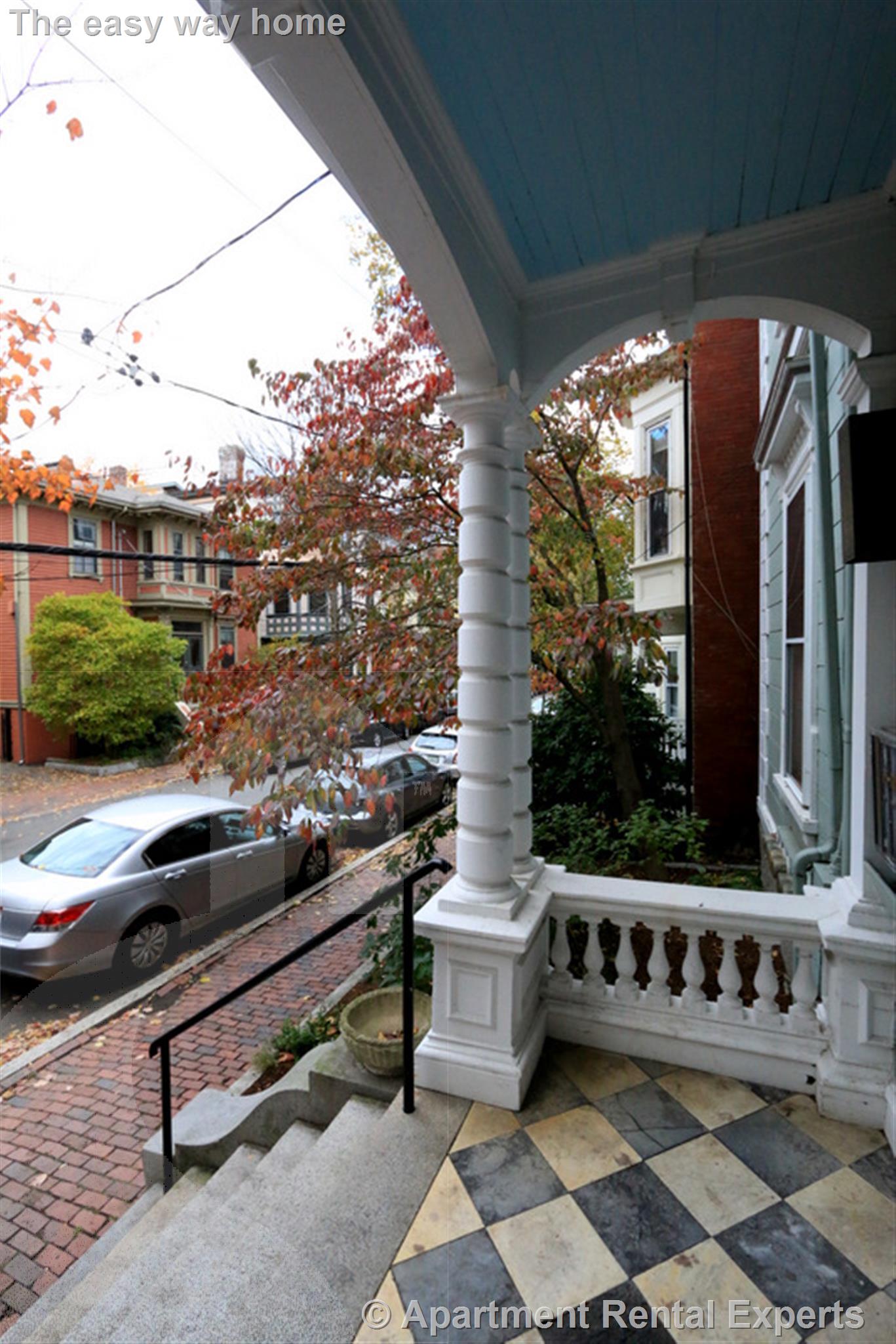 22 Bigelow St, Central Square