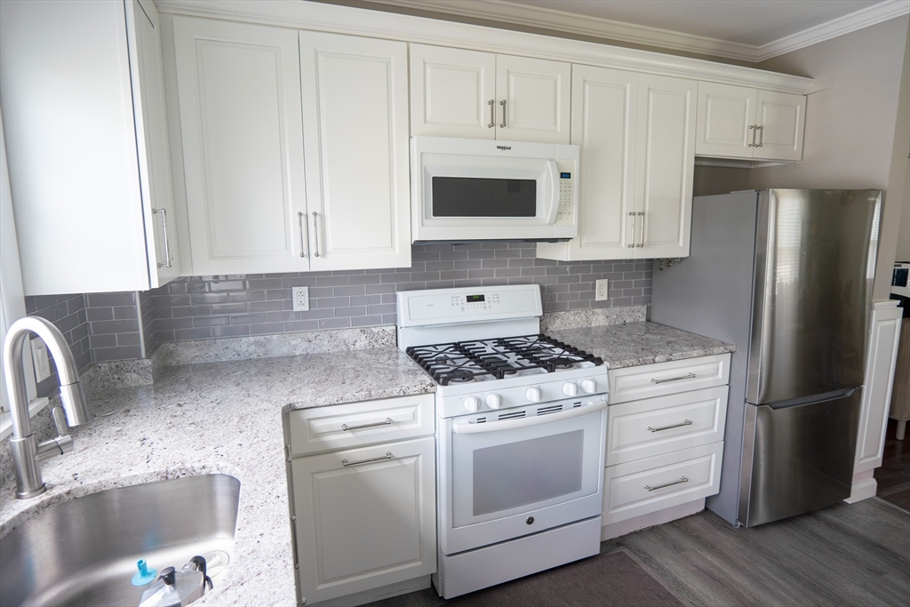 116 Derby Rd, Revere