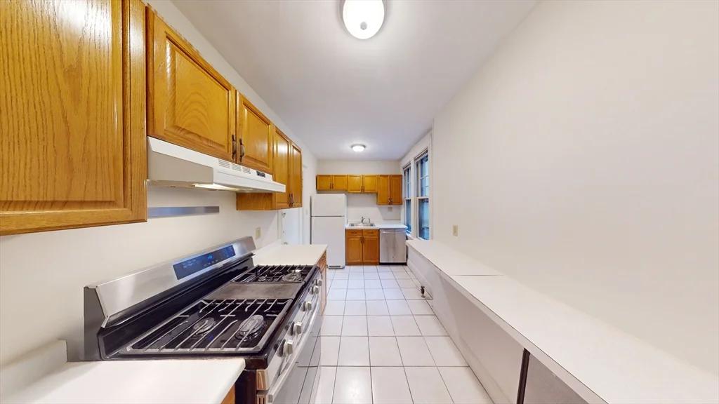 32 Sidlaw, Brighton