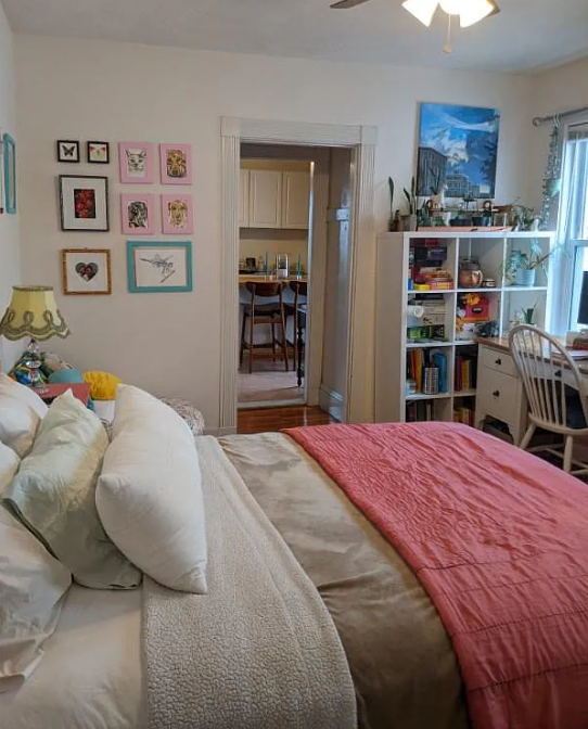 21 Endicott Ave, West Somerville