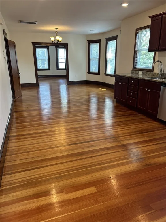 74 Fiske St, Waltham