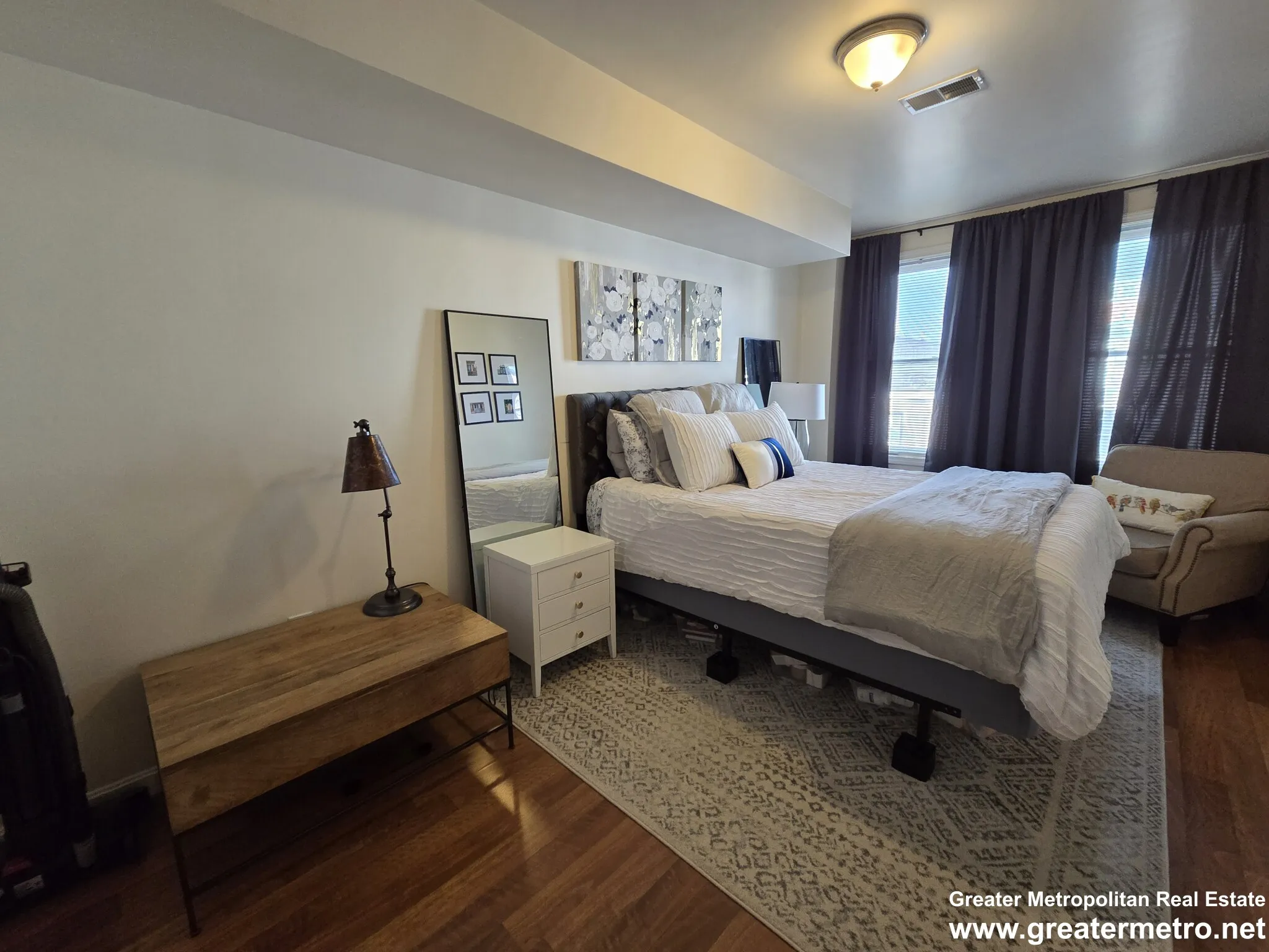 39 Chelsea St, East Boston