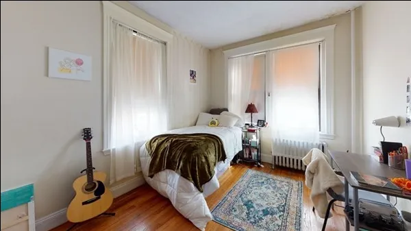 185 Chestnut Hill Ave, Brighton