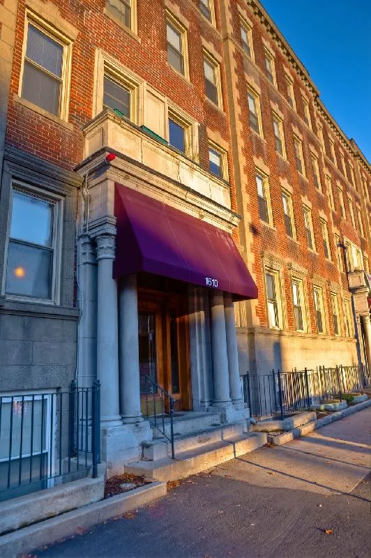 1616 Massachusetts Ave, Neighborhood Nine