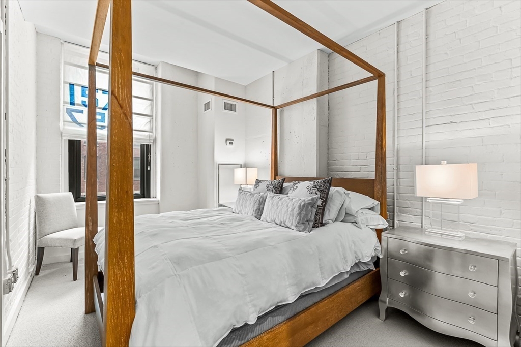 346 Congress, South Boston