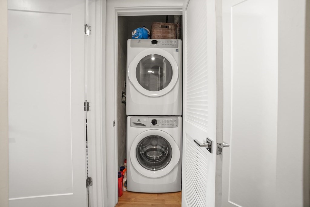 280 Gold St, South Boston