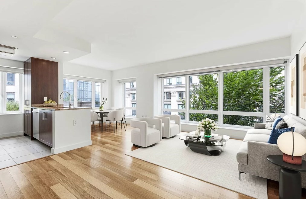 135 Clarendon St, Back Bay