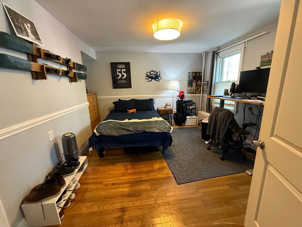 189 W Sixth St, South Boston