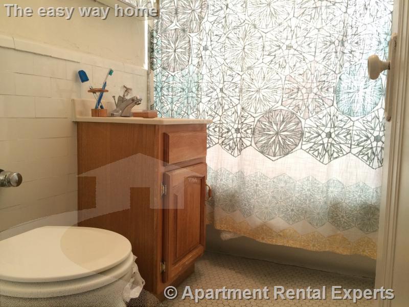 1610 Massachusetts Ave, Harvard Square