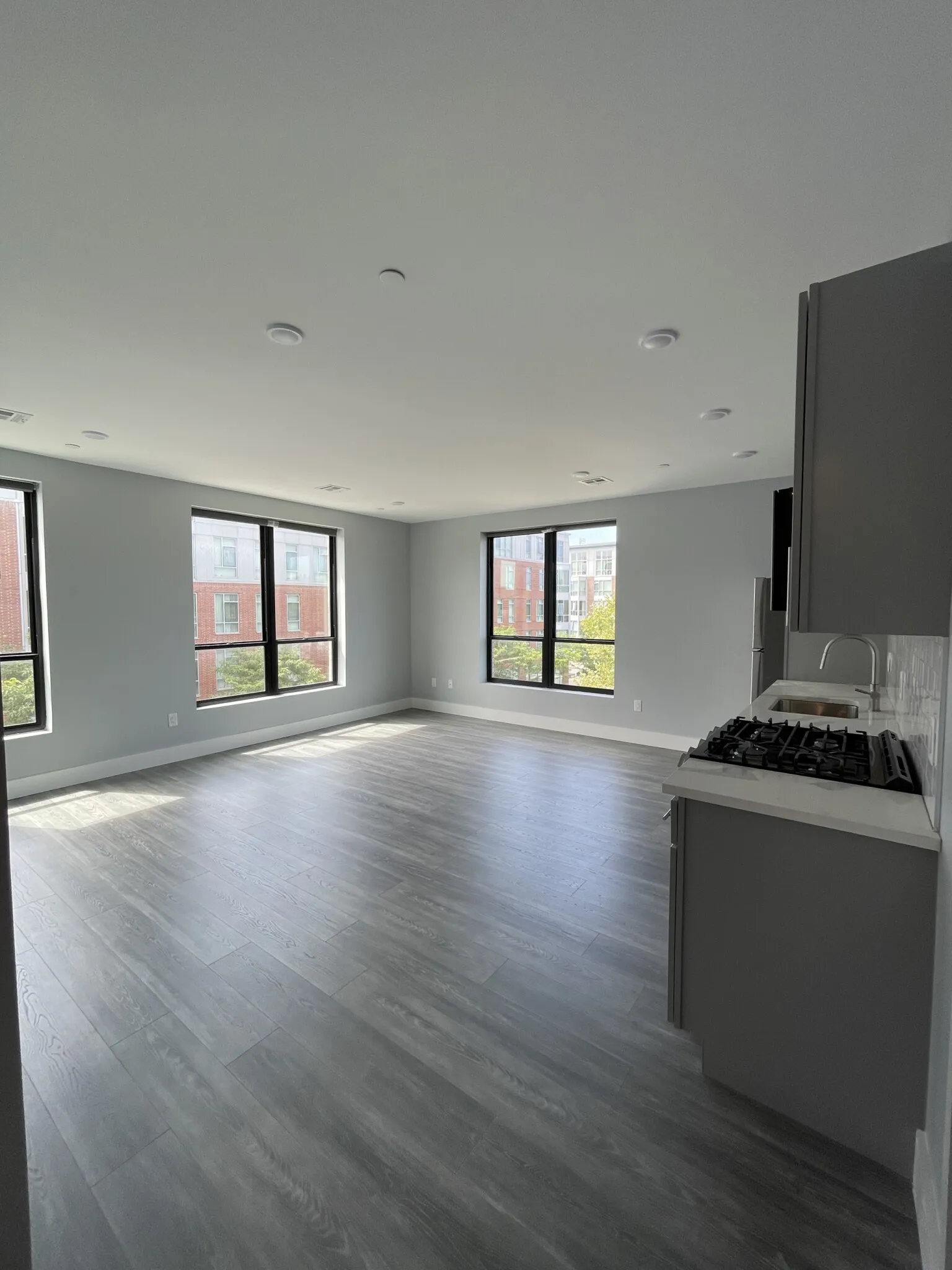 365 Western Ave, Brighton