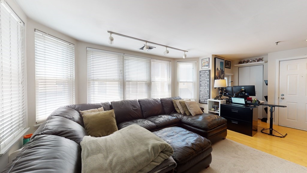 130 Tudor St, South Boston