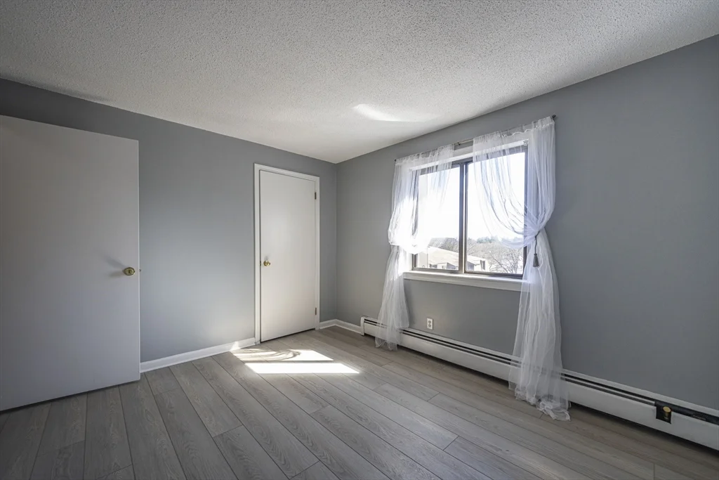 645 W Lowell Ave, Zip 01832