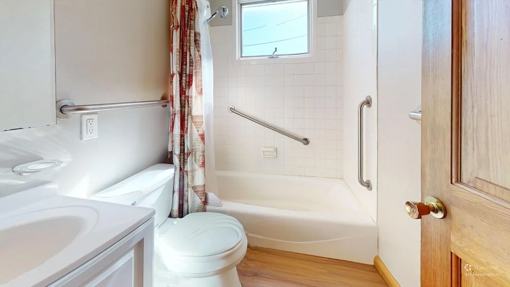 12 Lyman St, Waltham