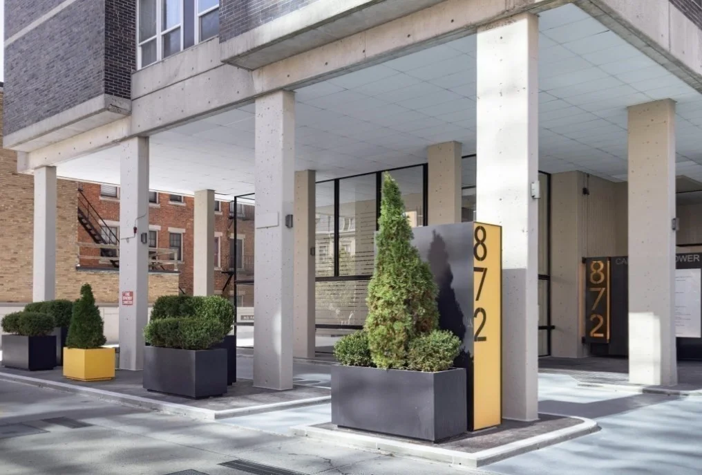 872 Massachusetts, Riverside