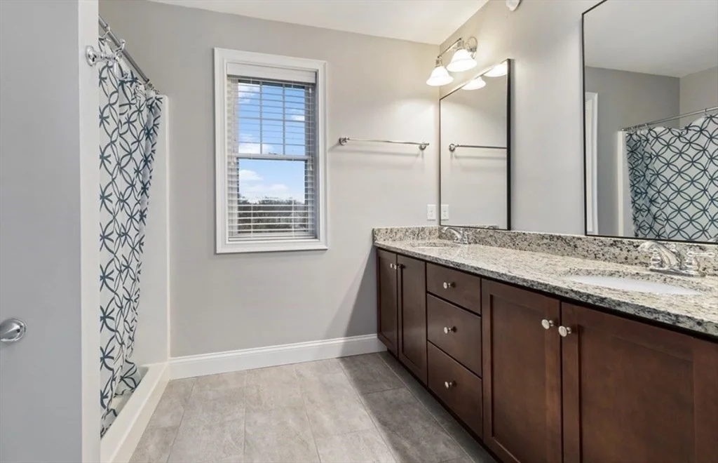 38 Webster Sr, Needham