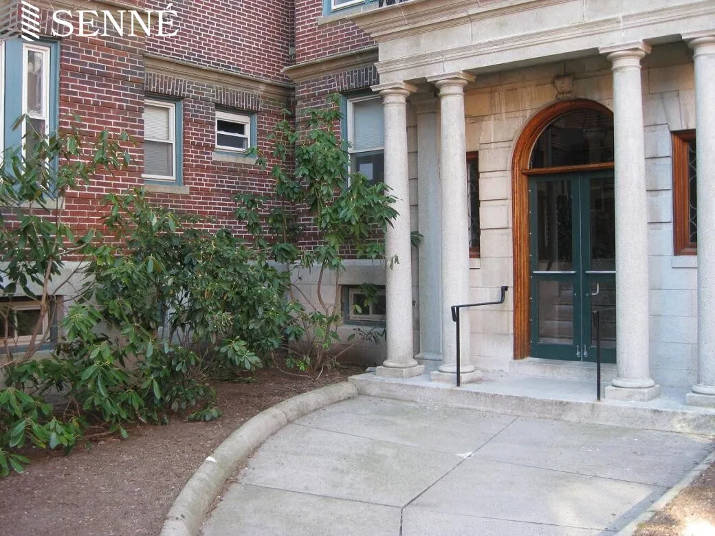 52 Garden St, Neighborhood Nine