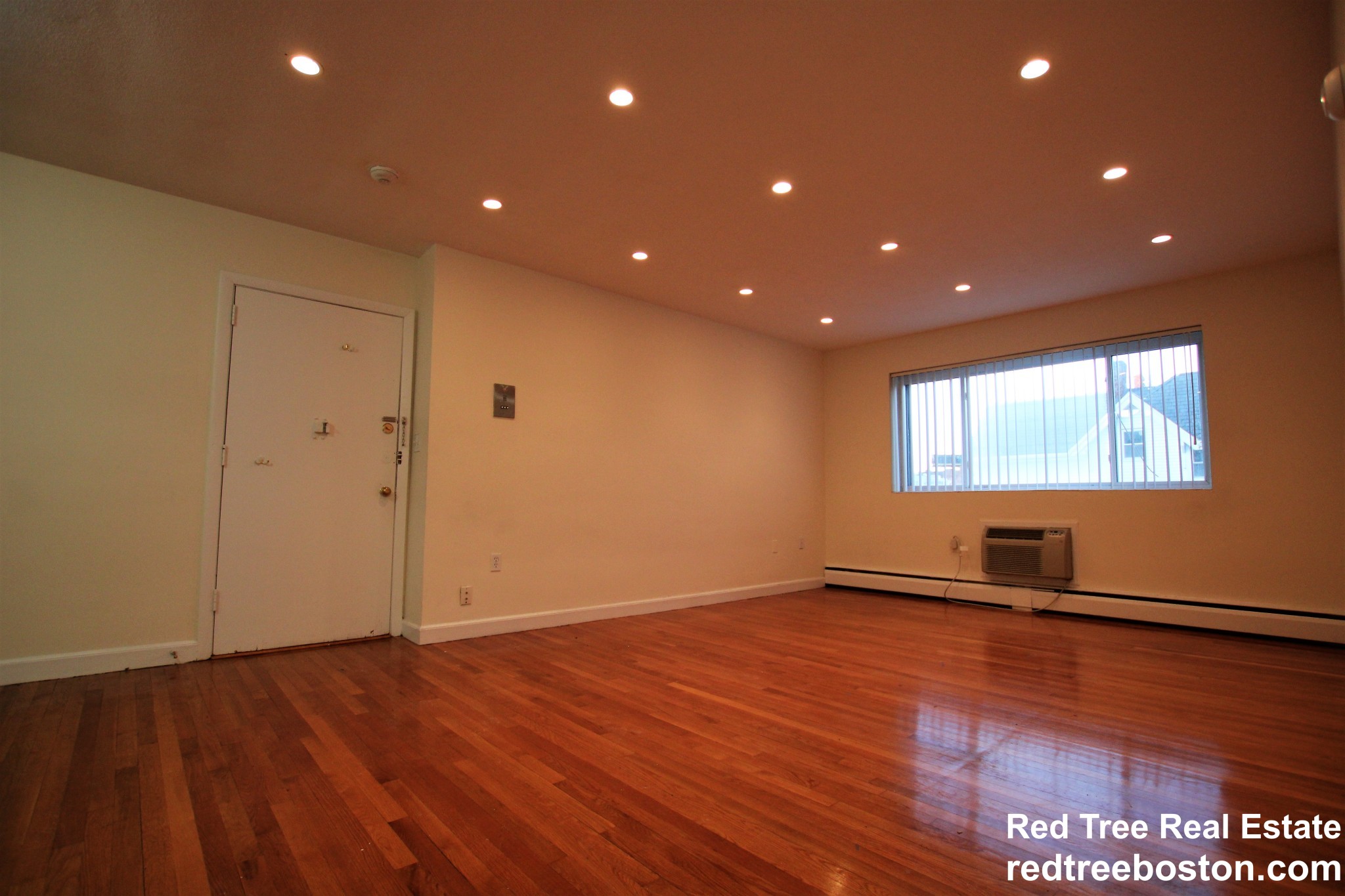 34 Gardner St, Allston