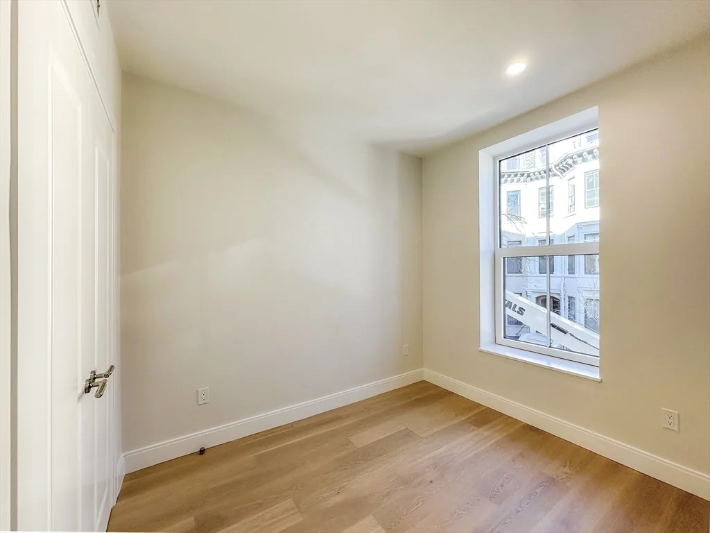 144 Worcester St, South End