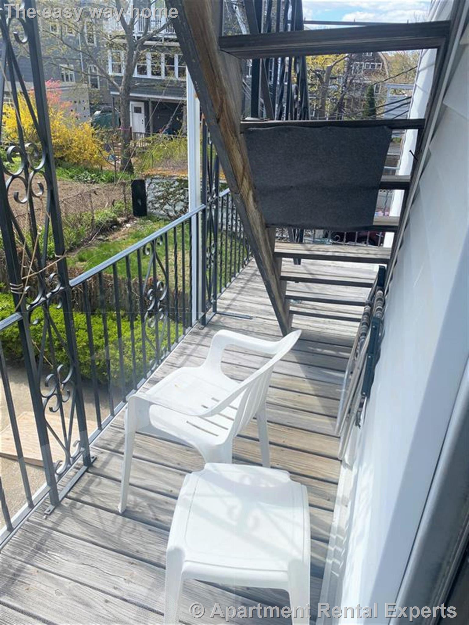 186 Powderhouse Blvd, Teele Square