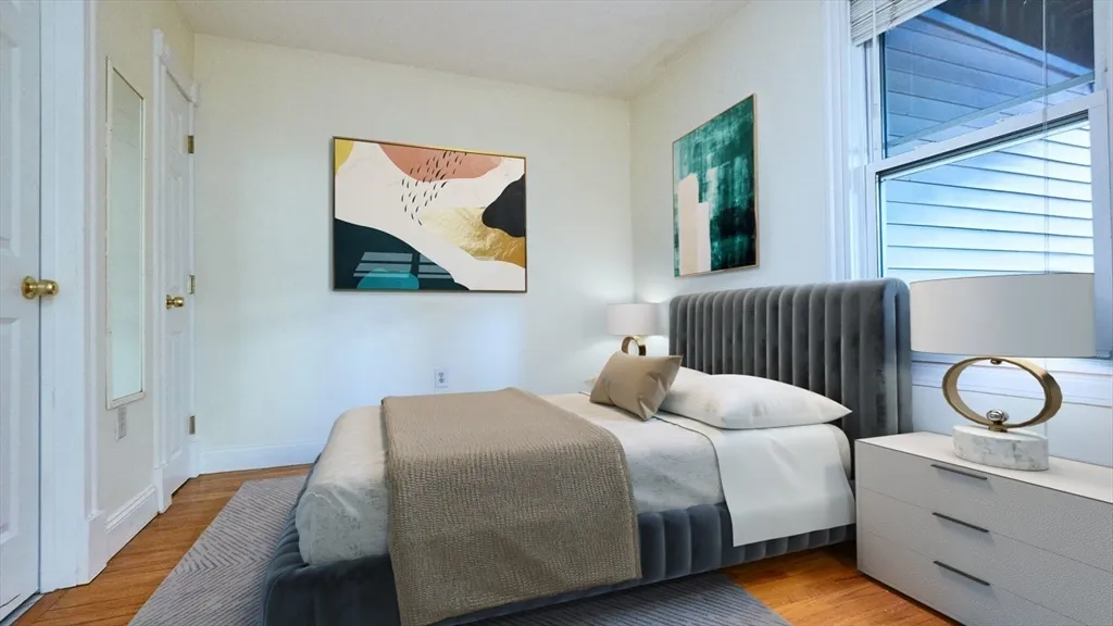 2 Bay State Pl, South Boston