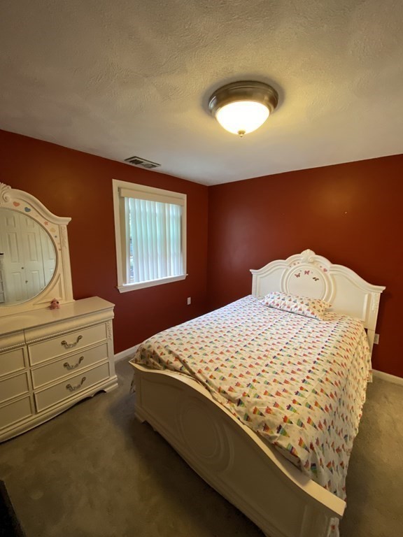 1216 Vfw Pkwy, West Roxbury