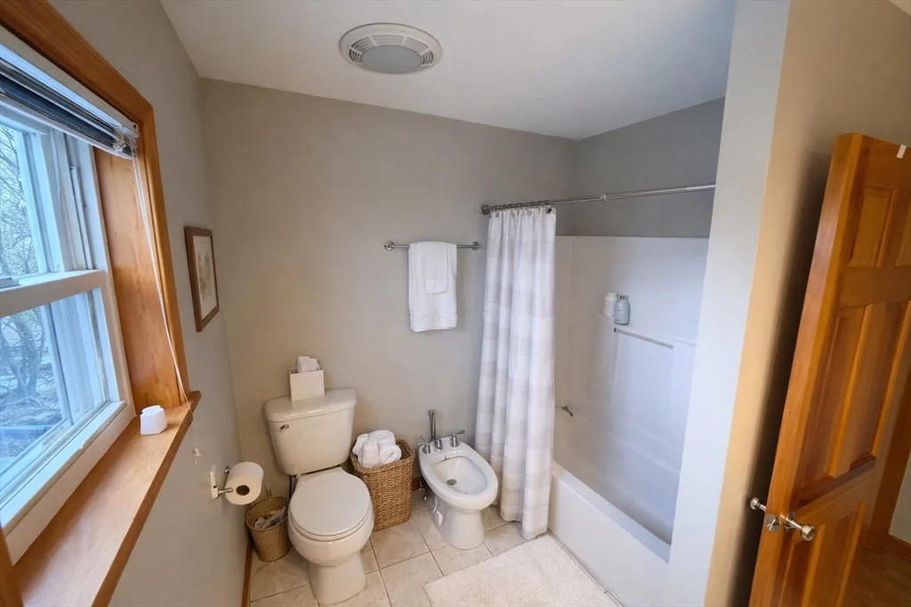 50 School St, Hudson