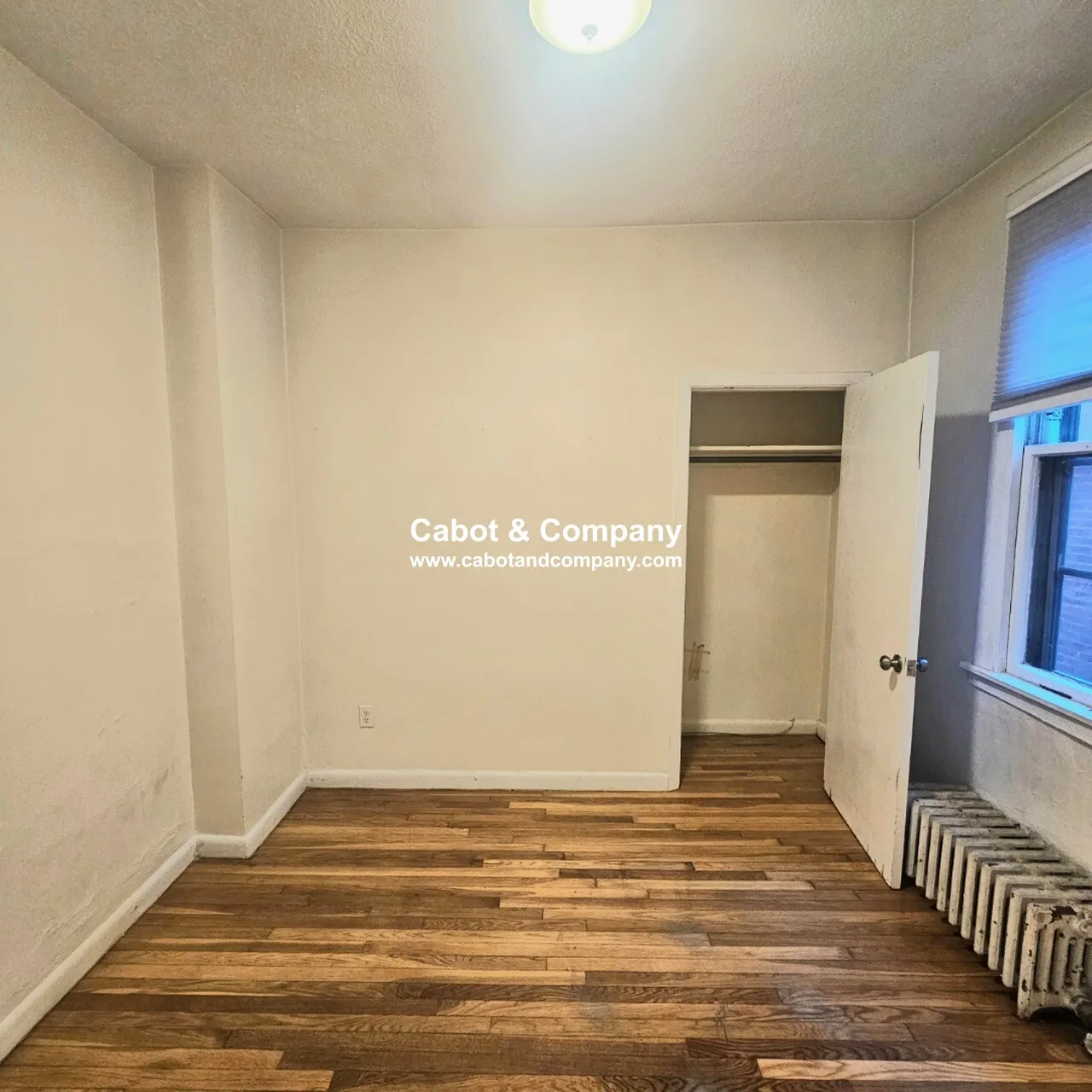 295 Newbury St, Back Bay