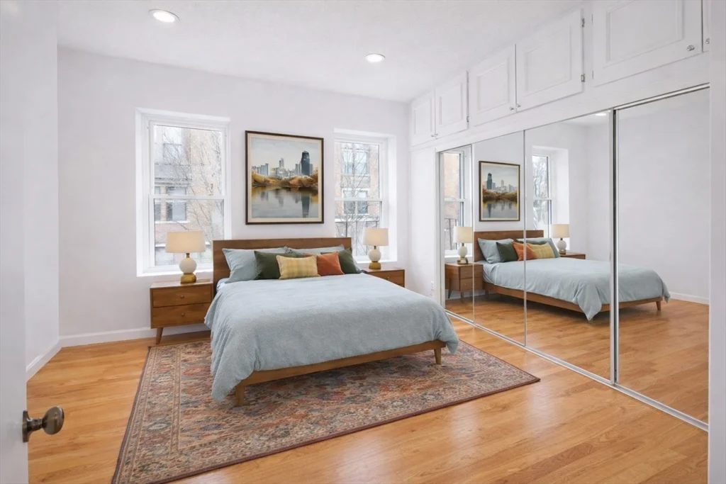 11 Albemarle St, Back Bay