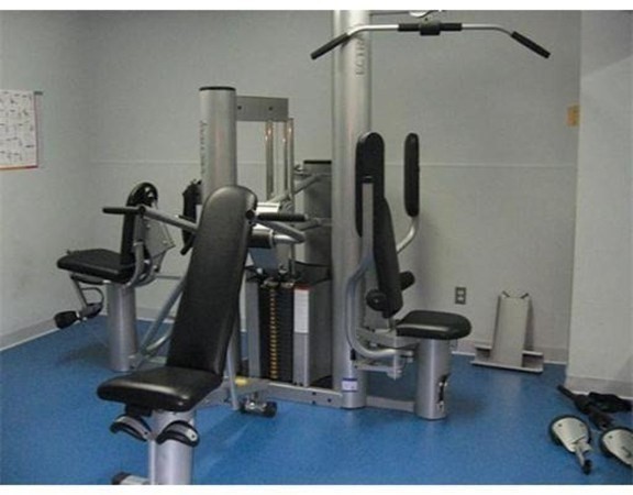 1731 Beacon St, Brookline