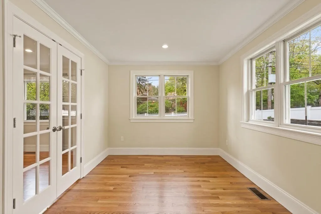 150 Country Club Rd, Oak Hill