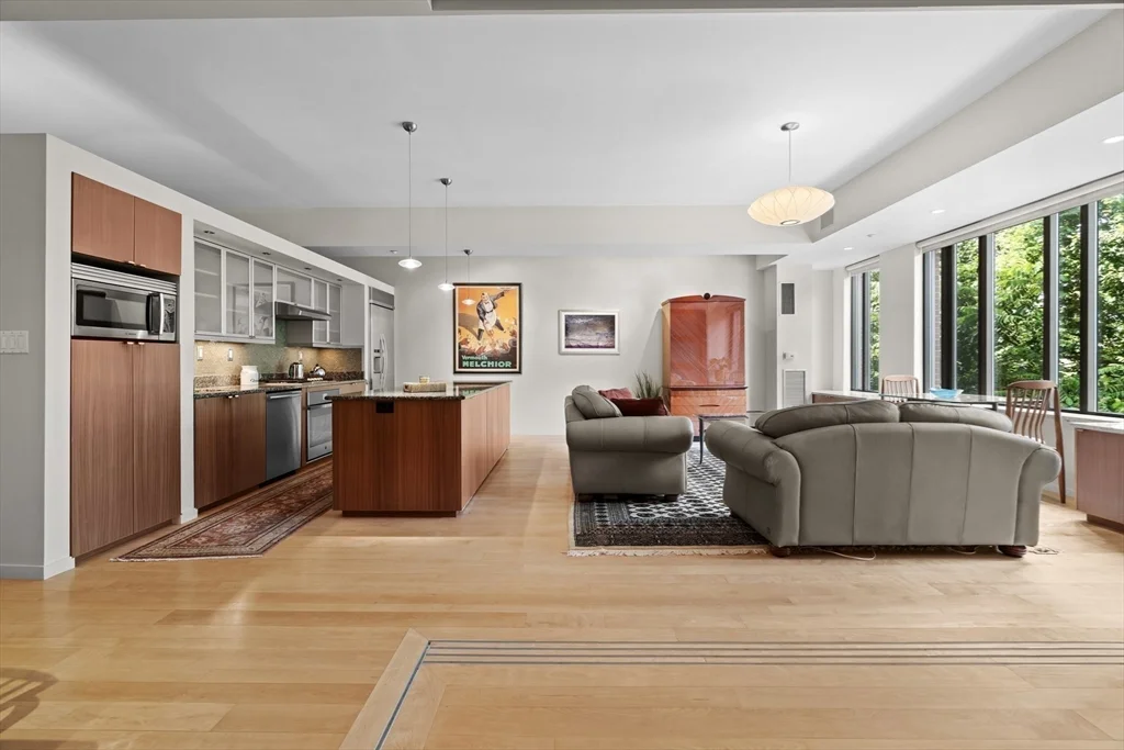 1313 Washington St, South End