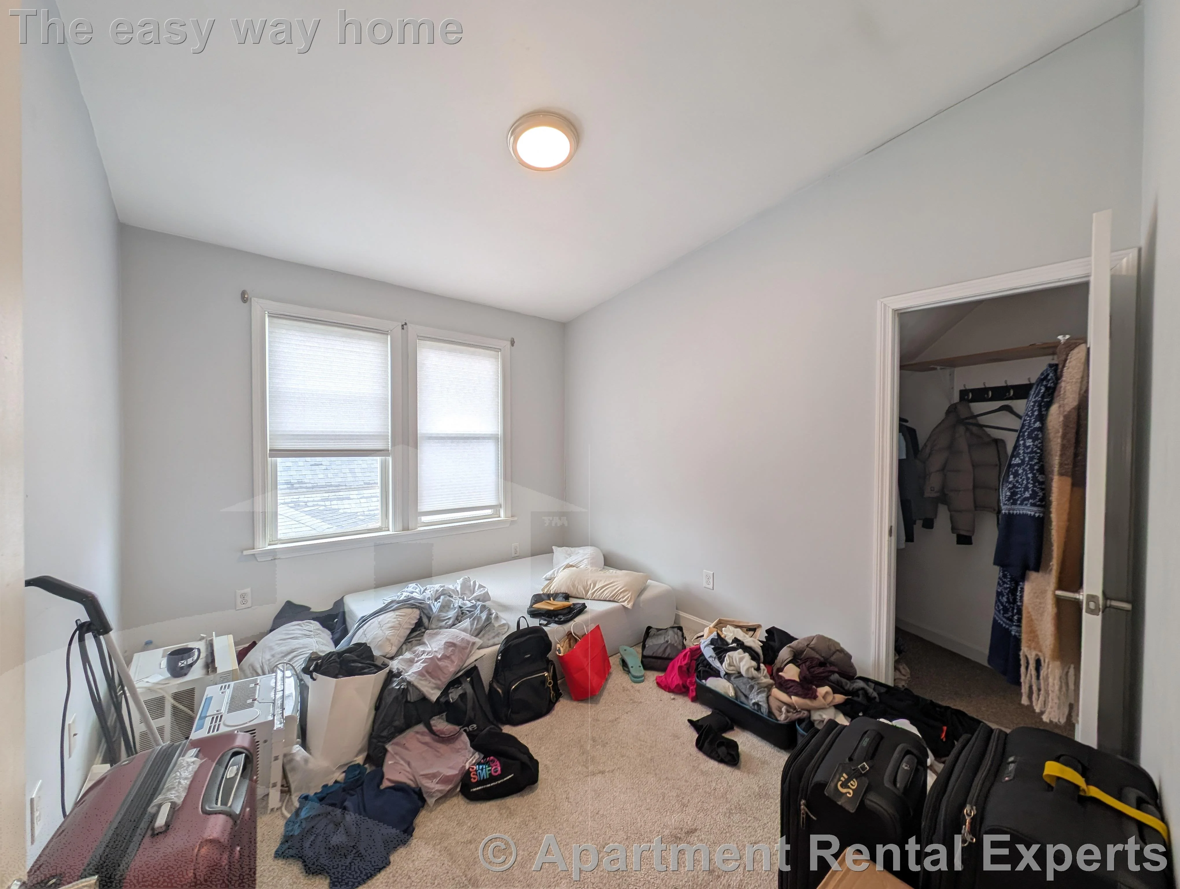 16 Curtis Ave, Tufts